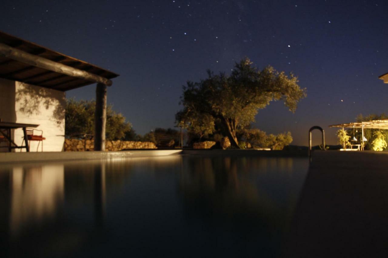 Casa Rural Flores Amarillas Almoharin Exterior photo